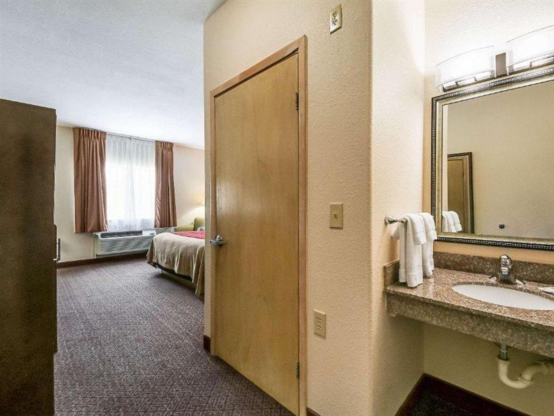 Quality Inn Kingsville Hwy 77 Exteriör bild