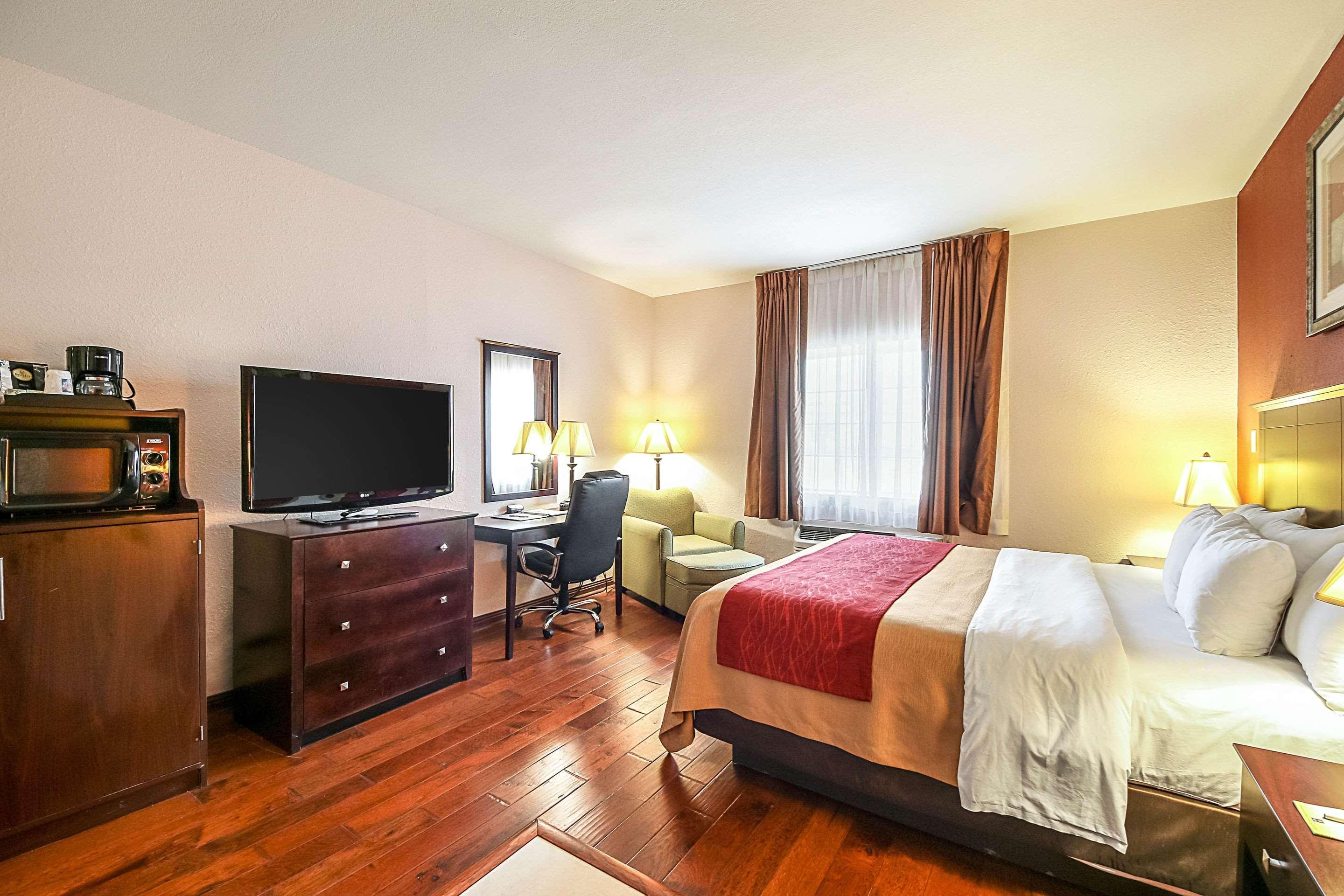 Quality Inn Kingsville Hwy 77 Exteriör bild