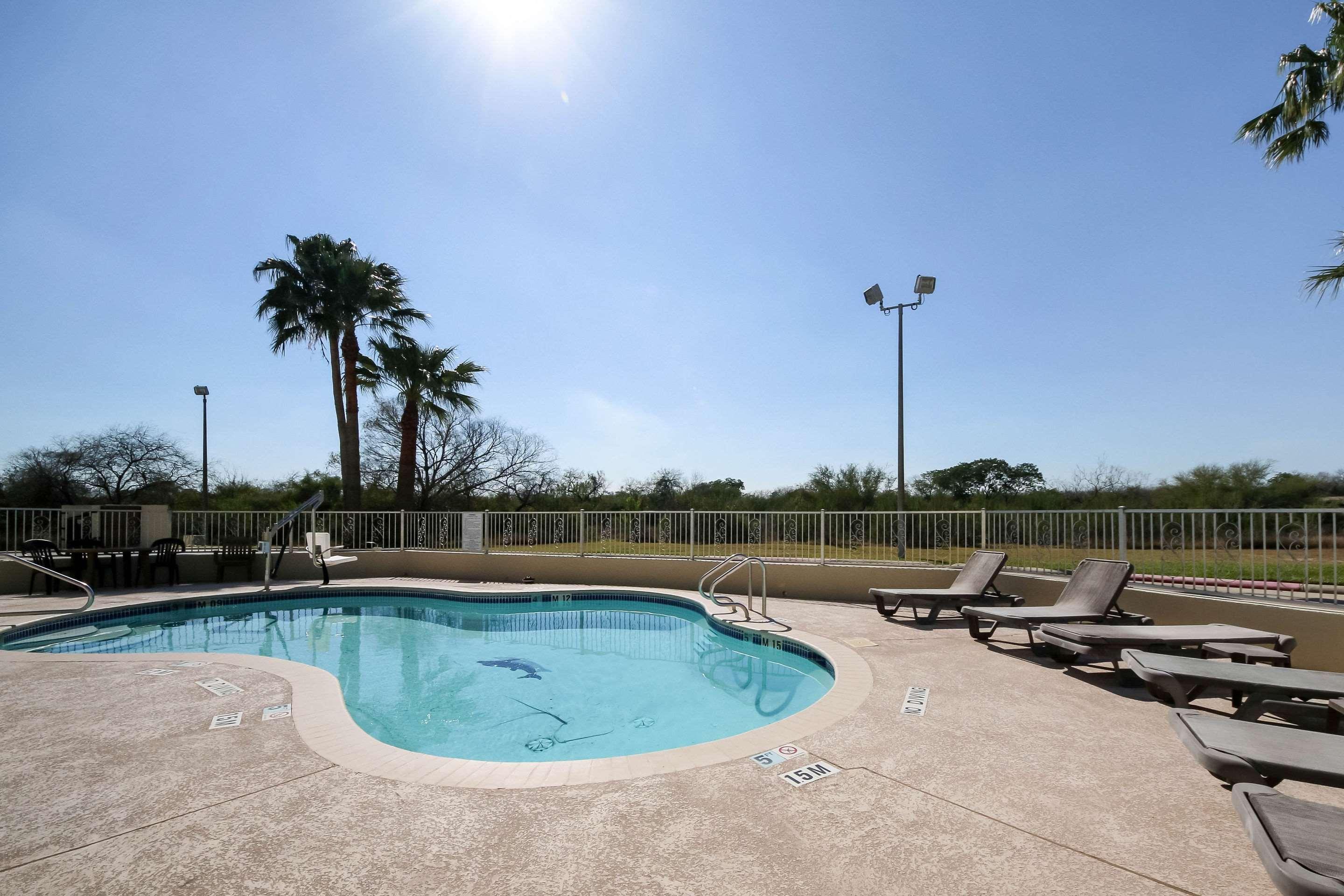 Quality Inn Kingsville Hwy 77 Exteriör bild